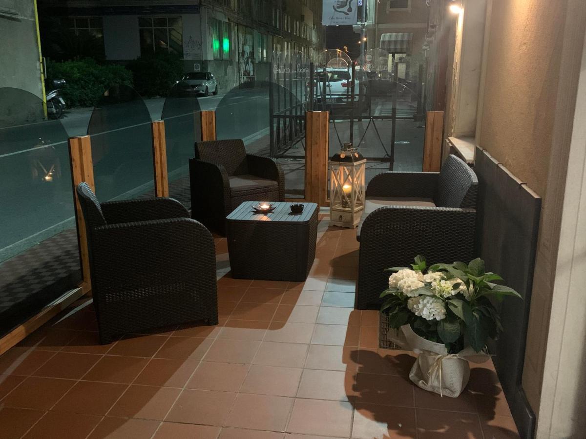 Hotel Aurora Varazze Exteriör bild