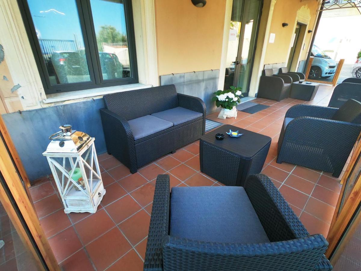 Hotel Aurora Varazze Exteriör bild